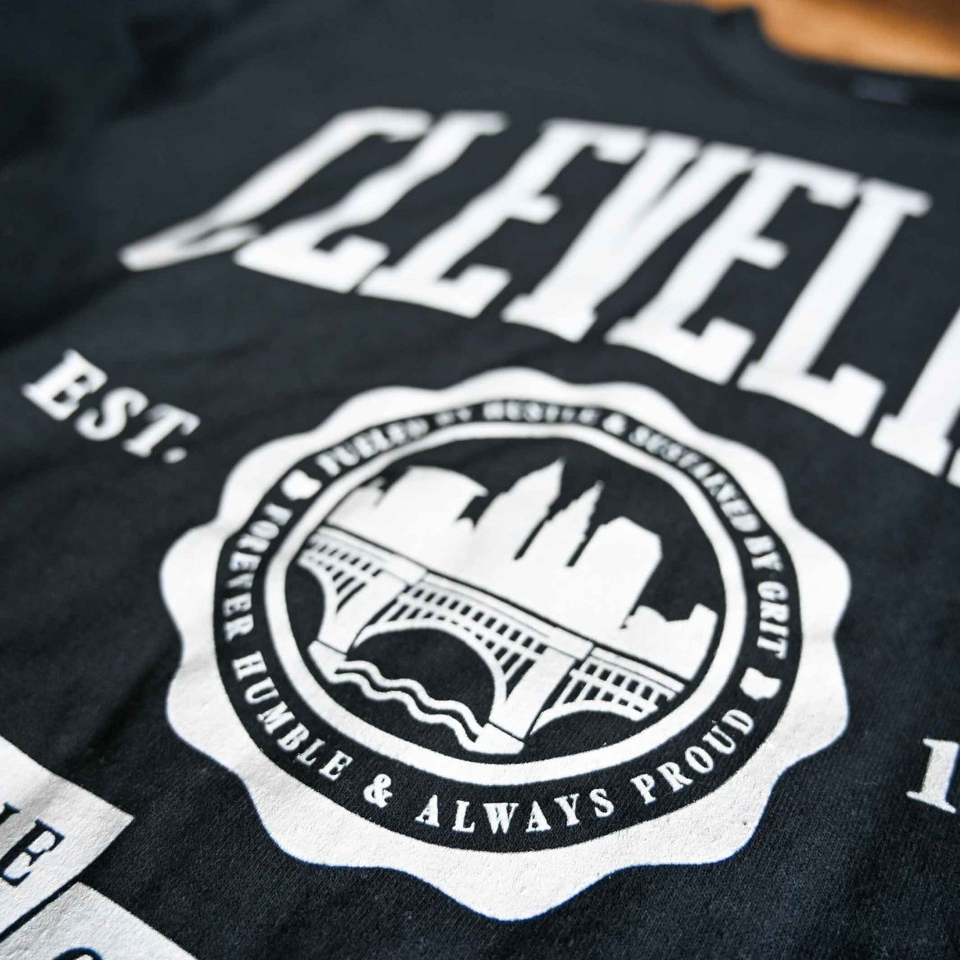 Cleveland Collegiate Seal - Unisex Crewneck Sweatshirt