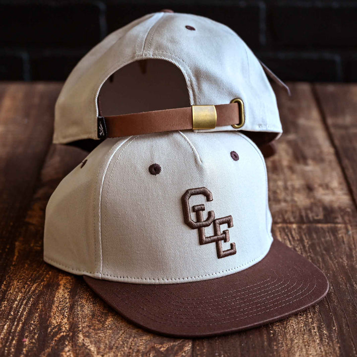 帽子 THE CLE GRAPHIC DEPTH CAP CLE-MONOGRAM-SB-BROWN-DETAIL-