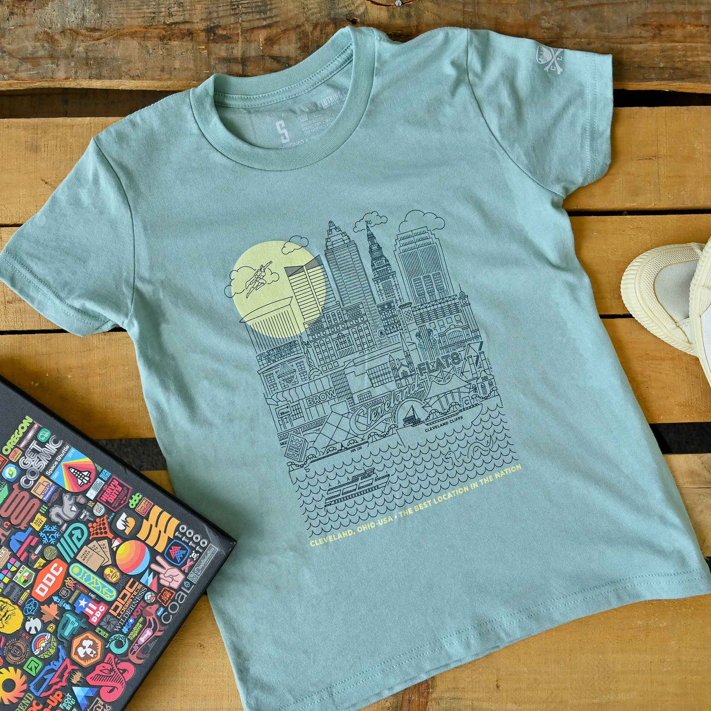 Cleveland Skyline Icons - Youth Crew T-shirt
