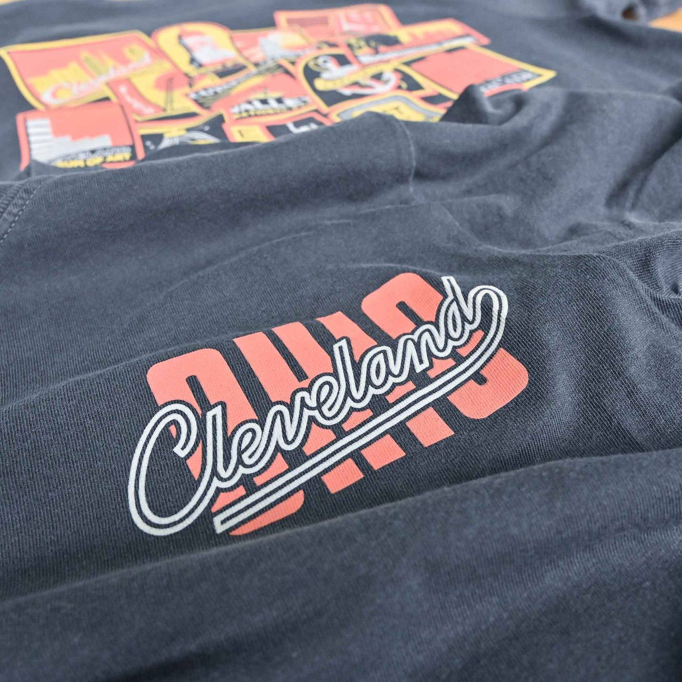 Explore Cleveland Landmarks - Unisex/Mens Crew T-shirt