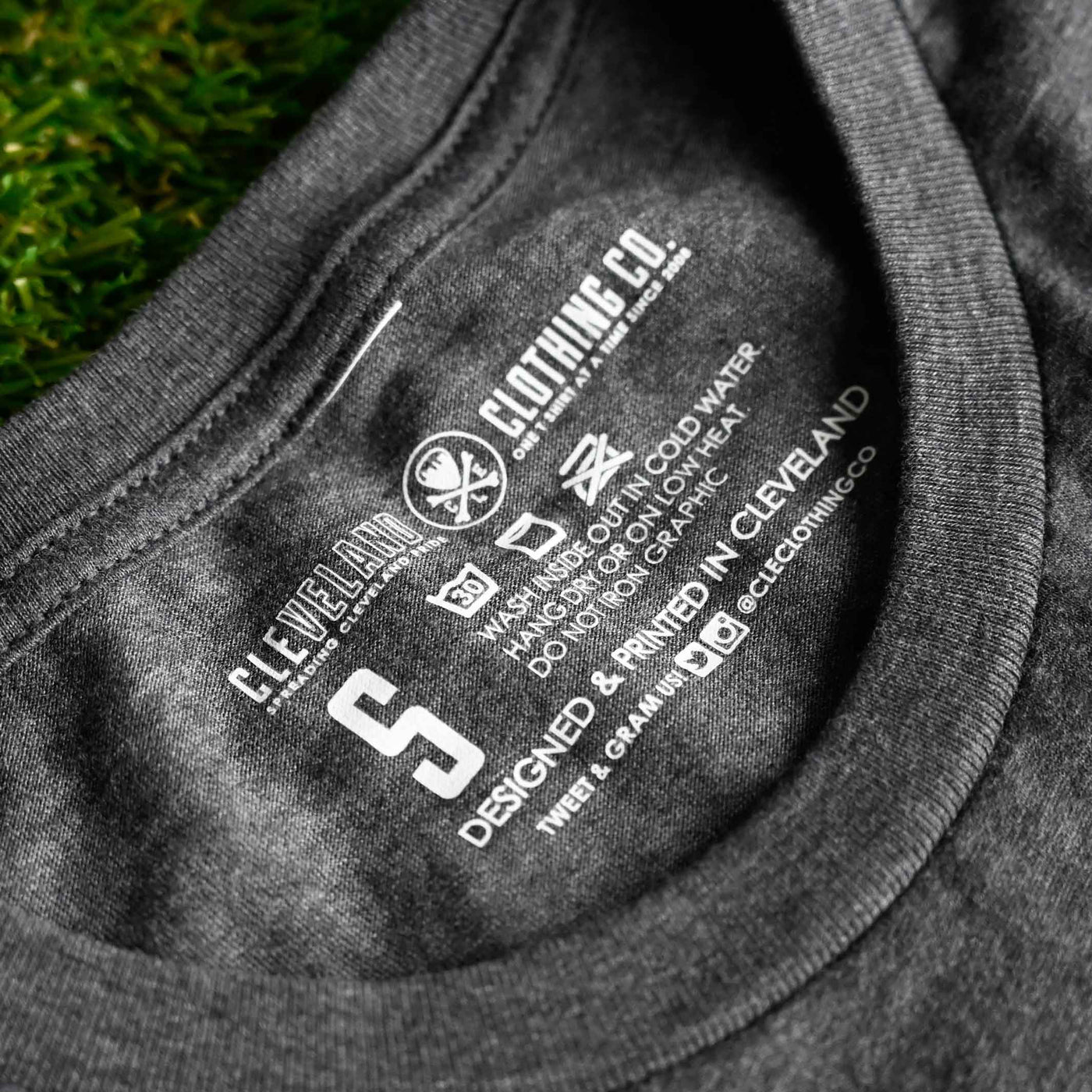 Scarlet & Grey - Unisex Crew T-Shirt